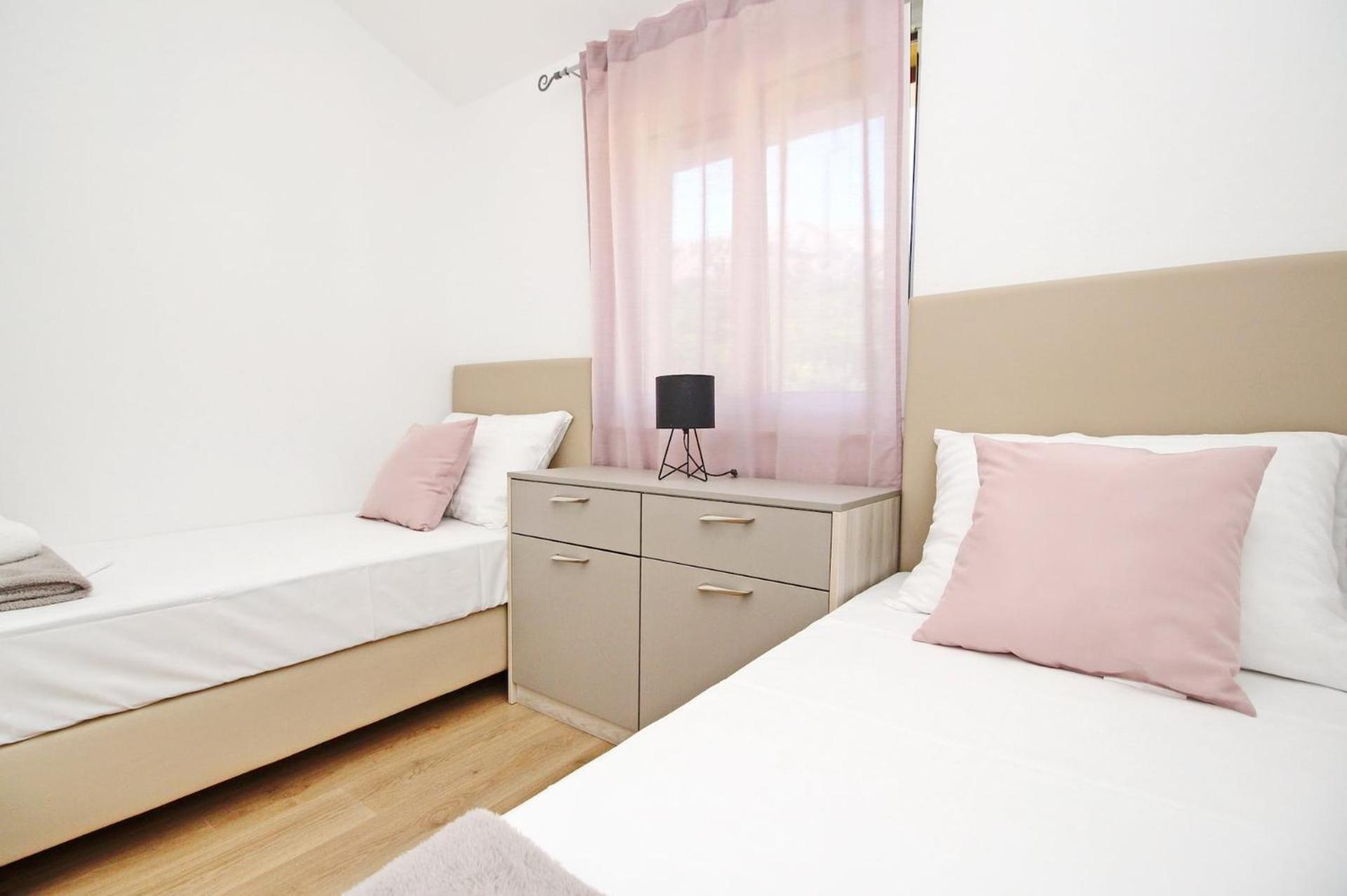 Sunshine Residence Baska 2 Экстерьер фото